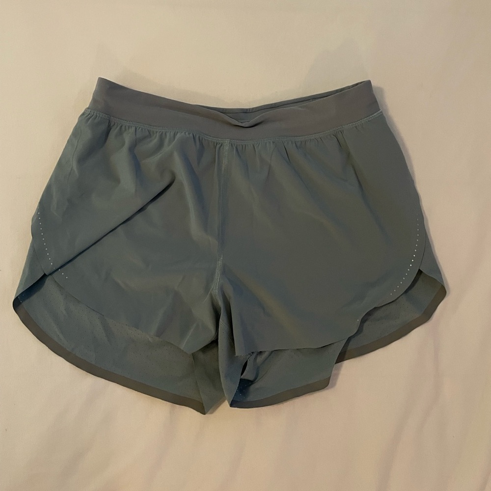 lululemon find your pace short